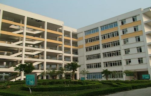 上海市嘉定區(qū)職業(yè)技術學校