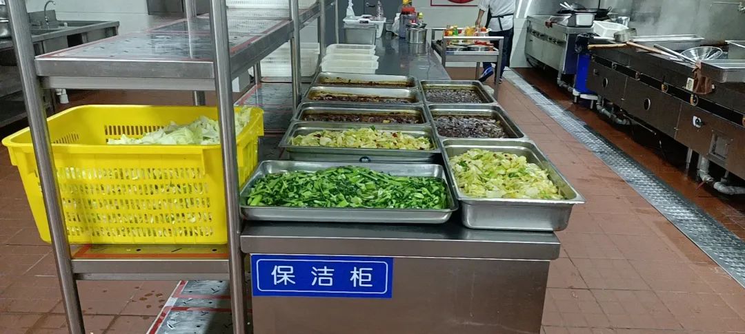 食宿條件