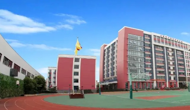 校園環(huán)境