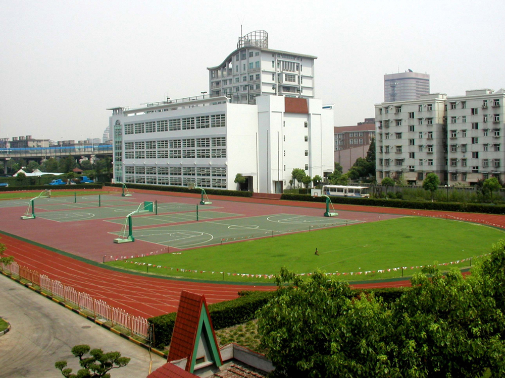 校園環(huán)境