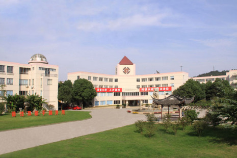 校園環(huán)境