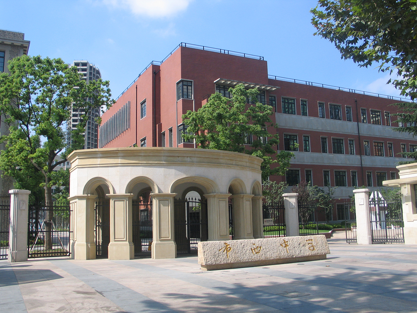 校園環(huán)境